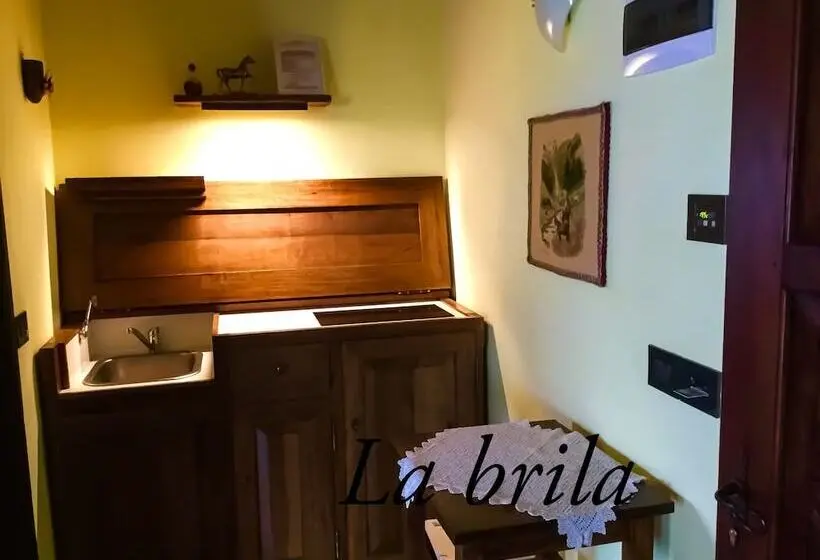 اتاق کلاسیک سه تخته, Agriturismo B&b Chevres A Cheval