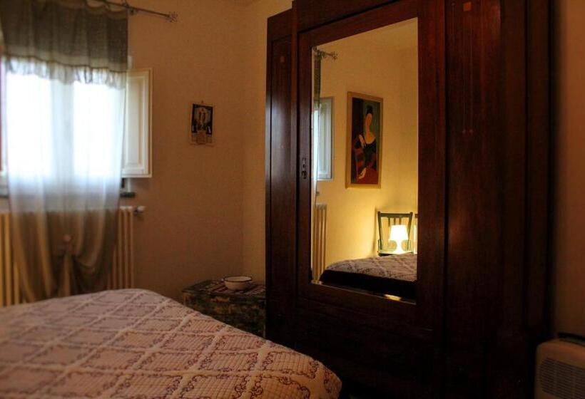 اتاق استاندارد سه نفره, B&b Giovannarolla Green House