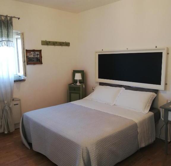 اتاق استاندارد, B&b Giovannarolla Green House