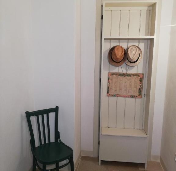 غرفة قياسية ثلاثية, B&b Giovannarolla Green House