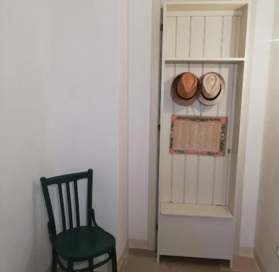 اتاق استاندارد سه نفره, B&b Giovannarolla Green House