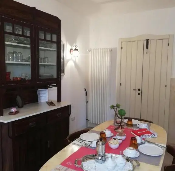 اتاق استاندارد سه نفره, B&b Giovannarolla Green House