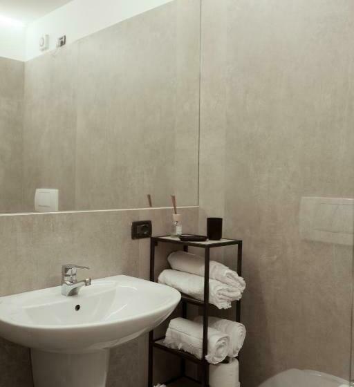 غرفة ديلوكس, Agritur Deromedi