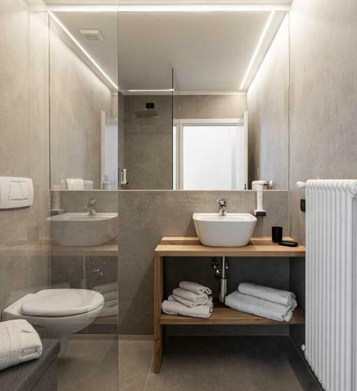 غرفة ديلوكس, Agritur Deromedi