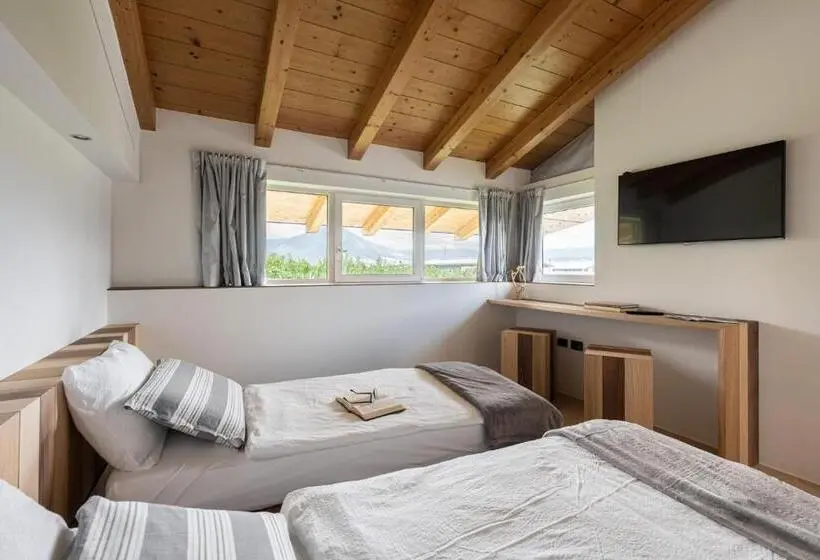 １ベッドルームアパートメント, Agritur Deromedi