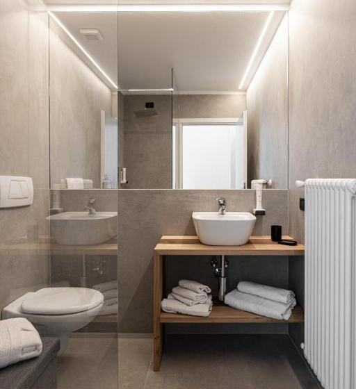 غرفة قياسية, Agritur Deromedi