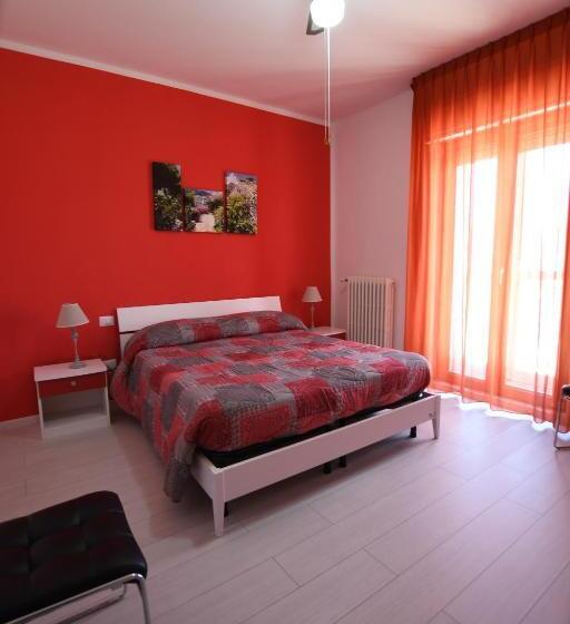 غرفة قياسية مزوَّدة بتراس, Bed And Breakfast Coppadicuocobb