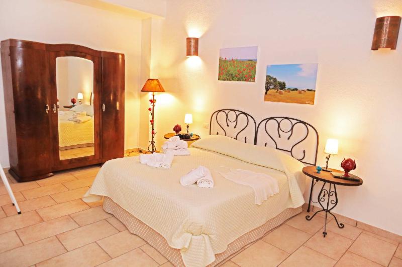 스탠다드 트리플 룸, Agriturismo Masseria Alberotanza