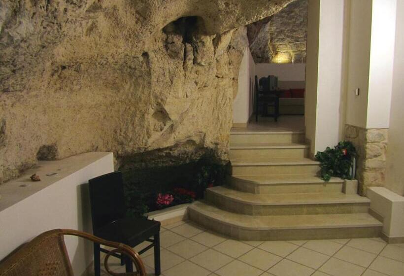 Номер Стандарт Трехместный, Palazzo Santa Rosalia