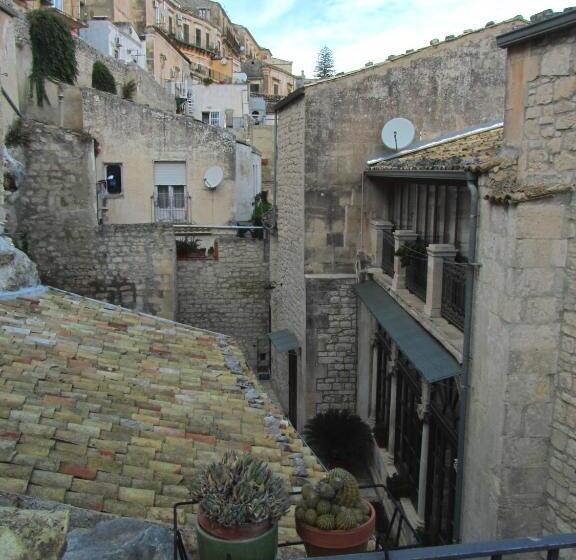 Апартаменты 1 Спальня, Palazzo Santa Rosalia