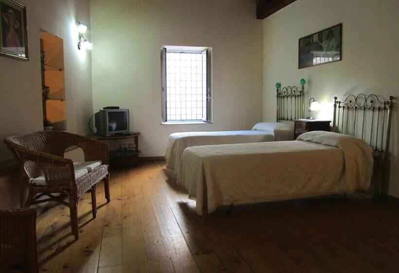 Апартаменты 1 Спальня, Palazzo Santa Rosalia