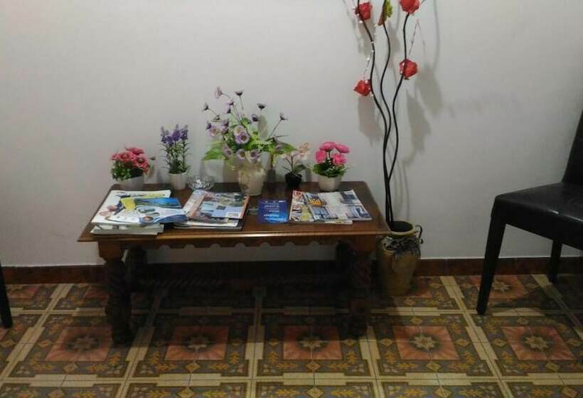 スタンダードトリプルルーム, California