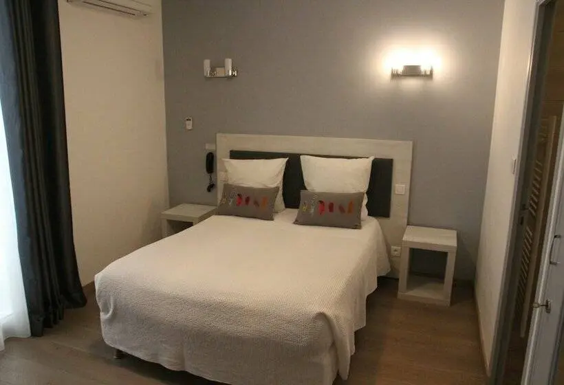 Superior-huone Parveke, Hôtel Sampiero Corso