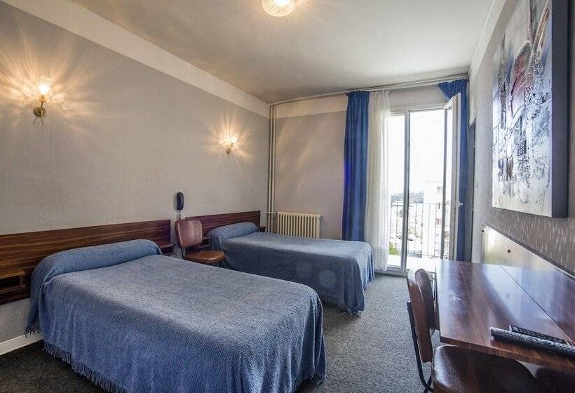 Номер Стандарт, Hôtel Sampiero Corso