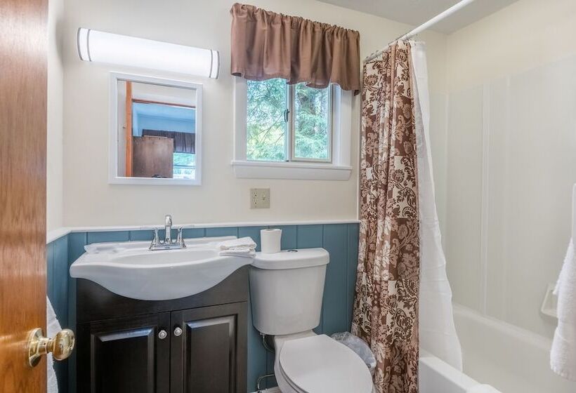 스탠다드 룸 더블 침대 2개, Mt Liberty Cabins And Motel