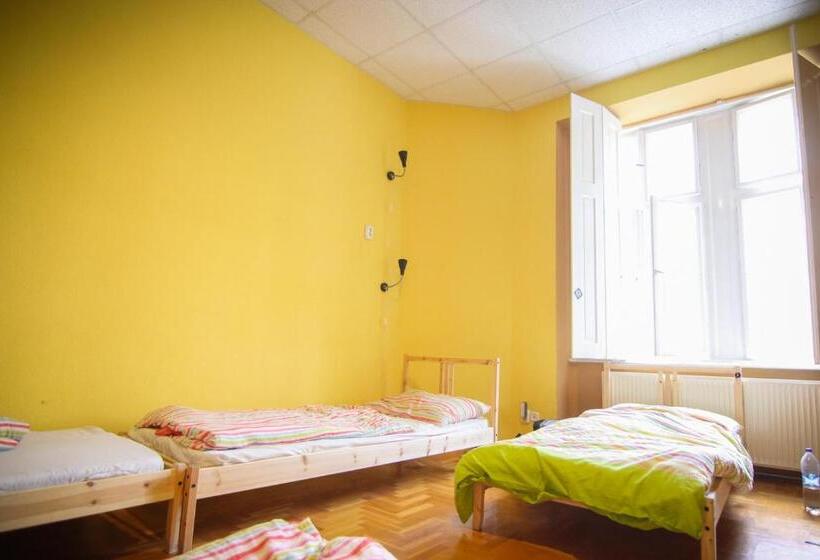 Bed in Shared Room, B3 Hostel Budapest