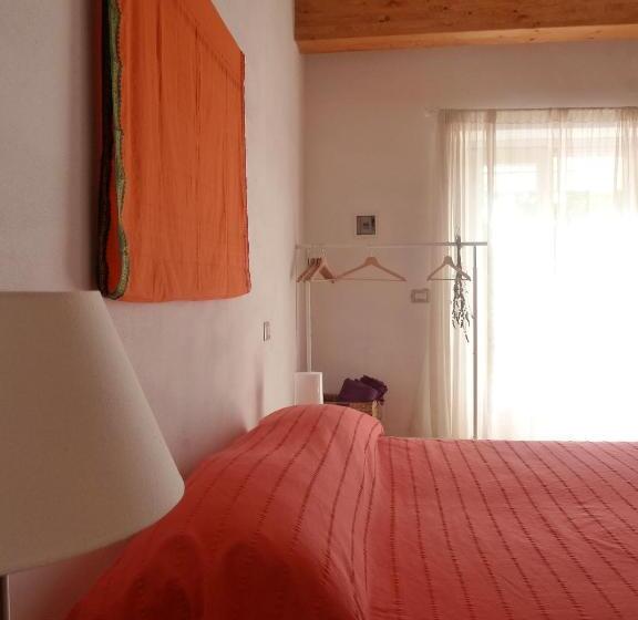 חדר סטנדרט נוף לגינה, B&b Al Giardino Dei Mandorli