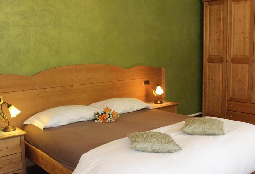 غرفة قياسية رباعية, B&b Villa Cinzia