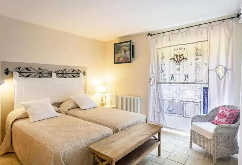 Standard-huone, Albero Capovolto