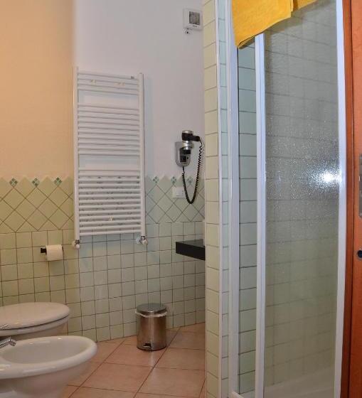 Standard room with outdoor bath, Domo   Guest House Il Nespolo Fiorito
