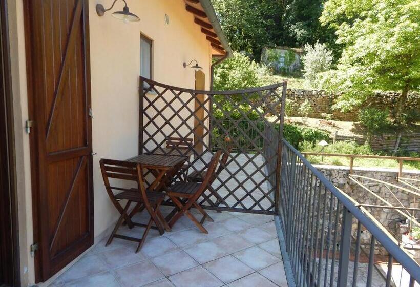 اتاق استاندارد با تخت بزرگ, I Lecci