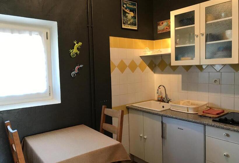 스탠다드 스튜디오 (테라스구비), La Villa Du Parc