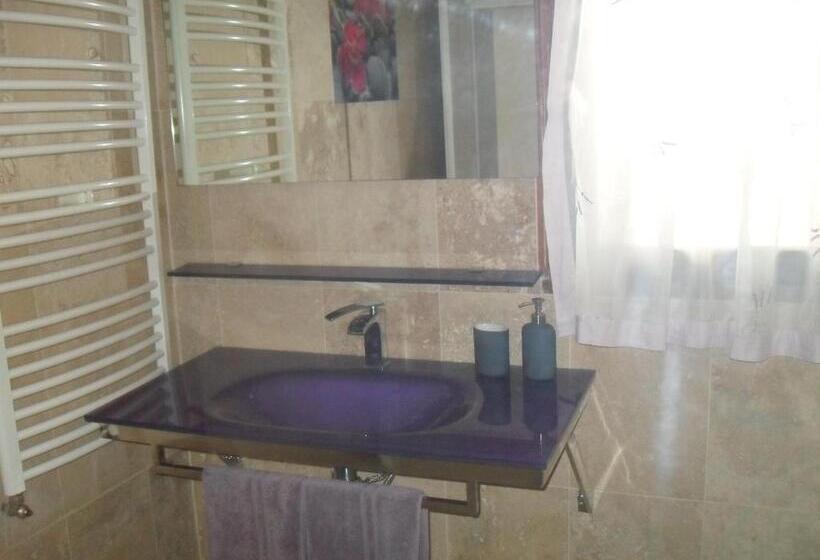 חדר סטנדרט, קומת קרקע, Le Grand Chemin De La Vie