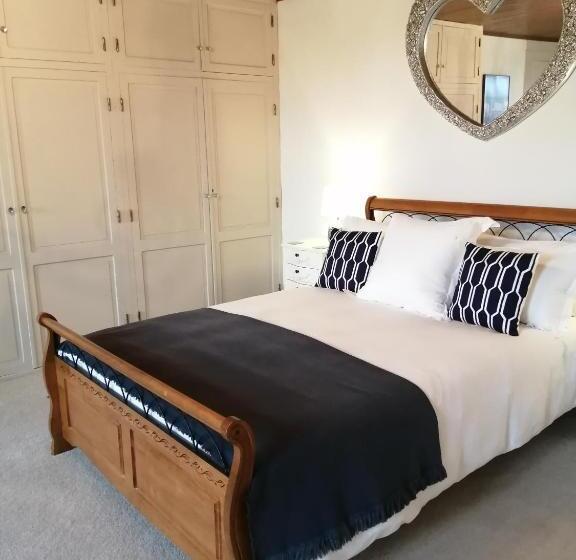 חדר סטנדרט לשלושה, Le Grand Chemin De La Vie