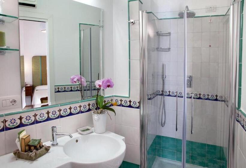 디럭스 스위트 바다 전망, Palazzo Pascal