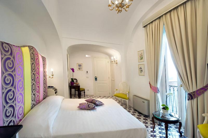 سوییت سوپریور با چشم‌انداز دریا, Palazzo Pascal