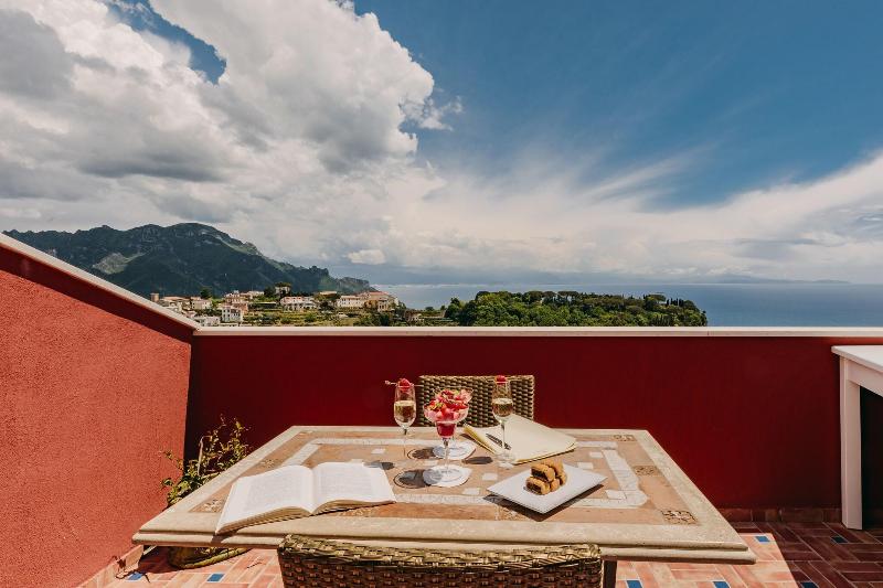 디럭스 스위트 바다 전망, Palazzo Pascal