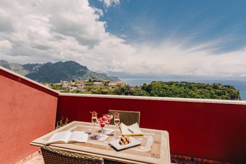 디럭스 스위트 바다 전망, Palazzo Pascal