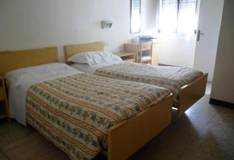 غرفة قياسية, Albergo Giardino