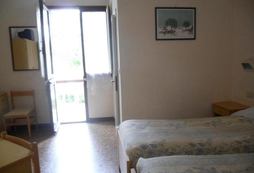 غرفة قياسية, Albergo Giardino