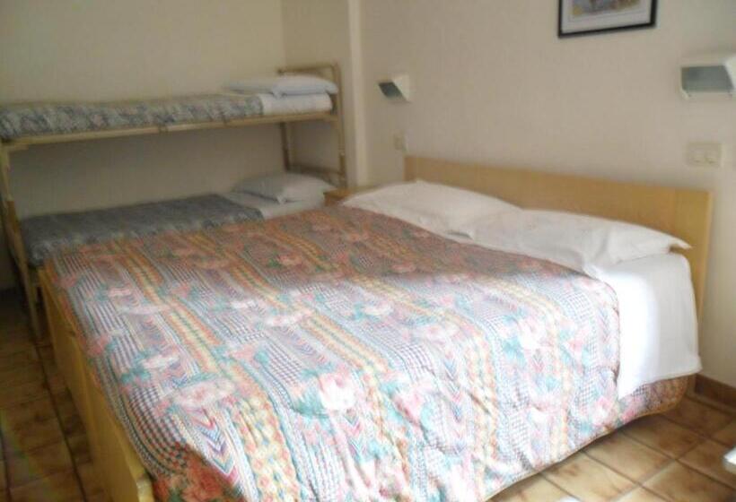 スタンダード4人部屋, Albergo Giardino