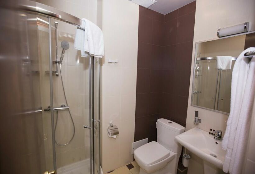 اتاق استاندارد, Russia