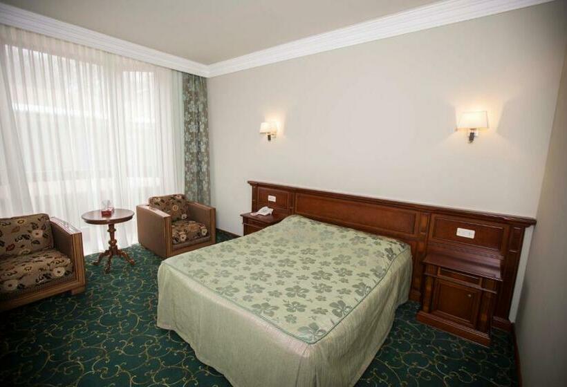 اتاق استاندارد, Russia