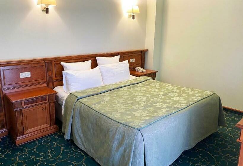 اتاق استاندارد, Russia