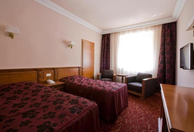 اتاق استاندارد, Russia