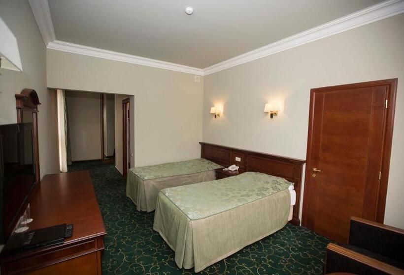 اتاق استاندارد, Russia