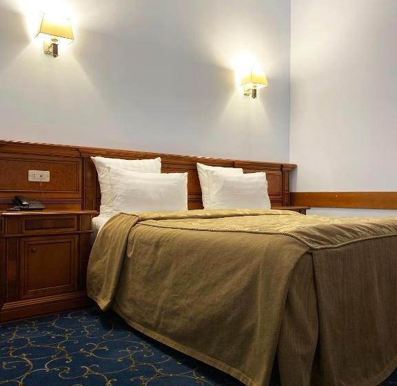 Duplex Junior Suite, Russia