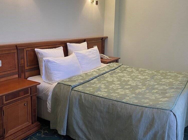 اتاق استاندارد, Russia