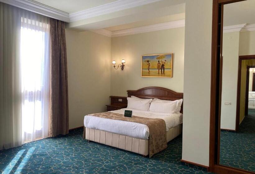 سوئیت پرزیدنت, Russia