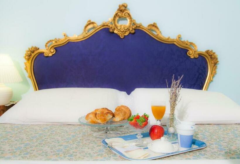 带海景的古典房间, La Dolce Vista   B&b Di Charme