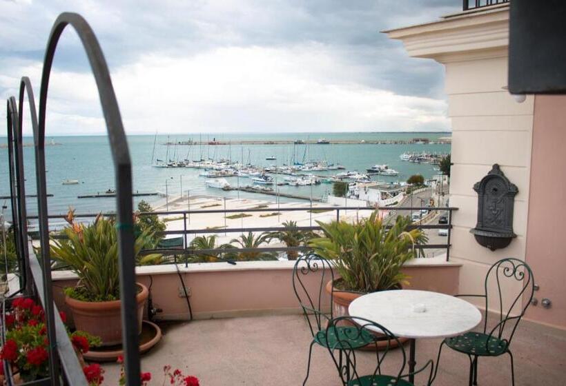 小型套房带海景, La Dolce Vista   B&b Di Charme