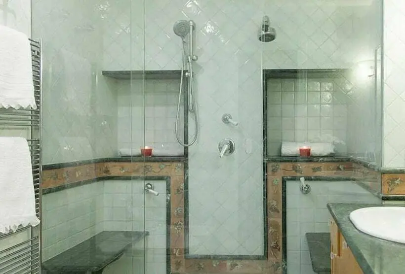 سوییت جونیور با چشم‌انداز دریا, La Dolce Vista   B&b Di Charme