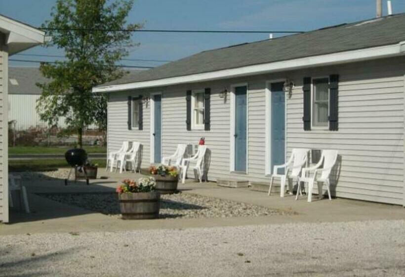 Номер Стандарт 2 Двуспальные Кровати, White Caps Motel