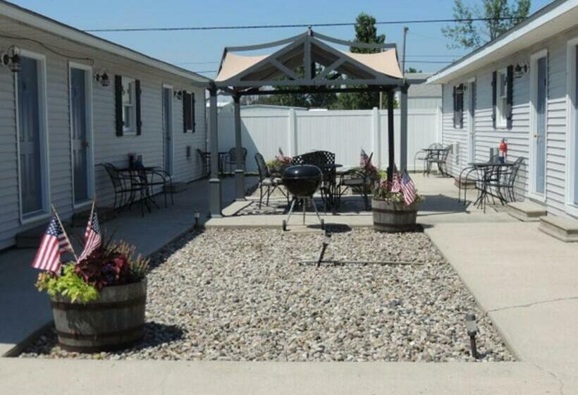 Номер Стандарт 2 Двуспальные Кровати, White Caps Motel