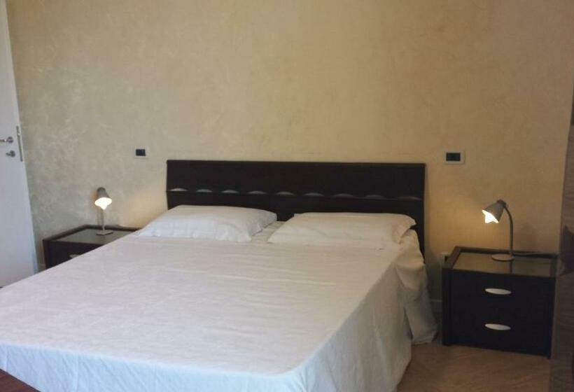 スタンダードルーム, B&b Azzurra