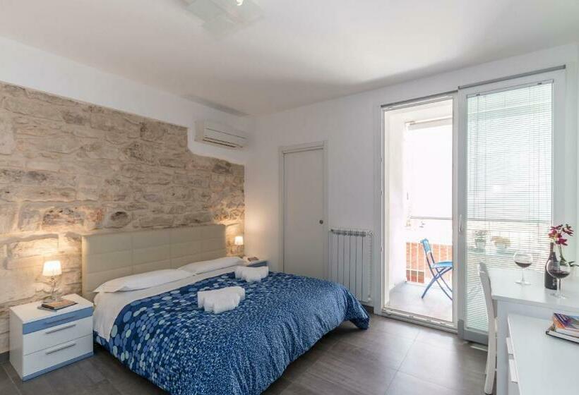 Номер Стандарт, B&b Bianco E Blu